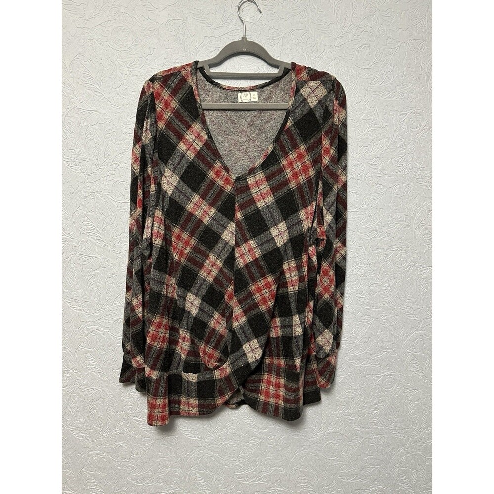 Maurices 24/7 Size 2X Twist Front Top K22